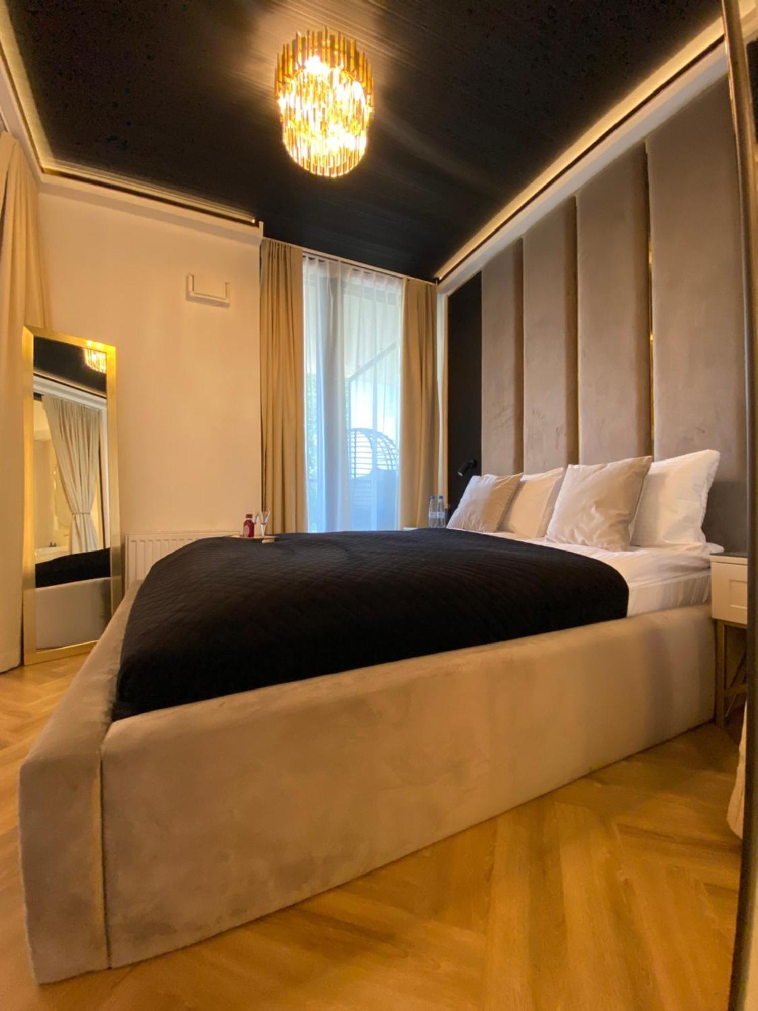 Lux Stays By Torres At K39 Kraków Eksteriør billede
